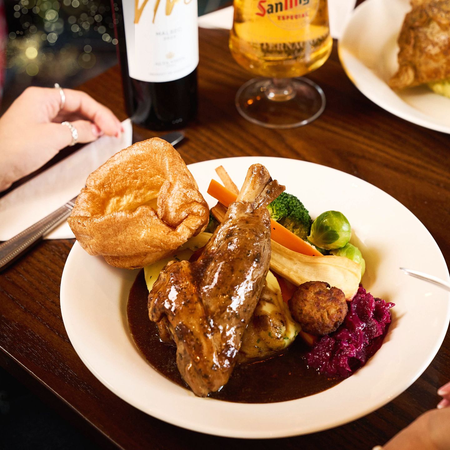 Christmas Day 2025 Lunch, Dinner & Dining at The Crown in Powick