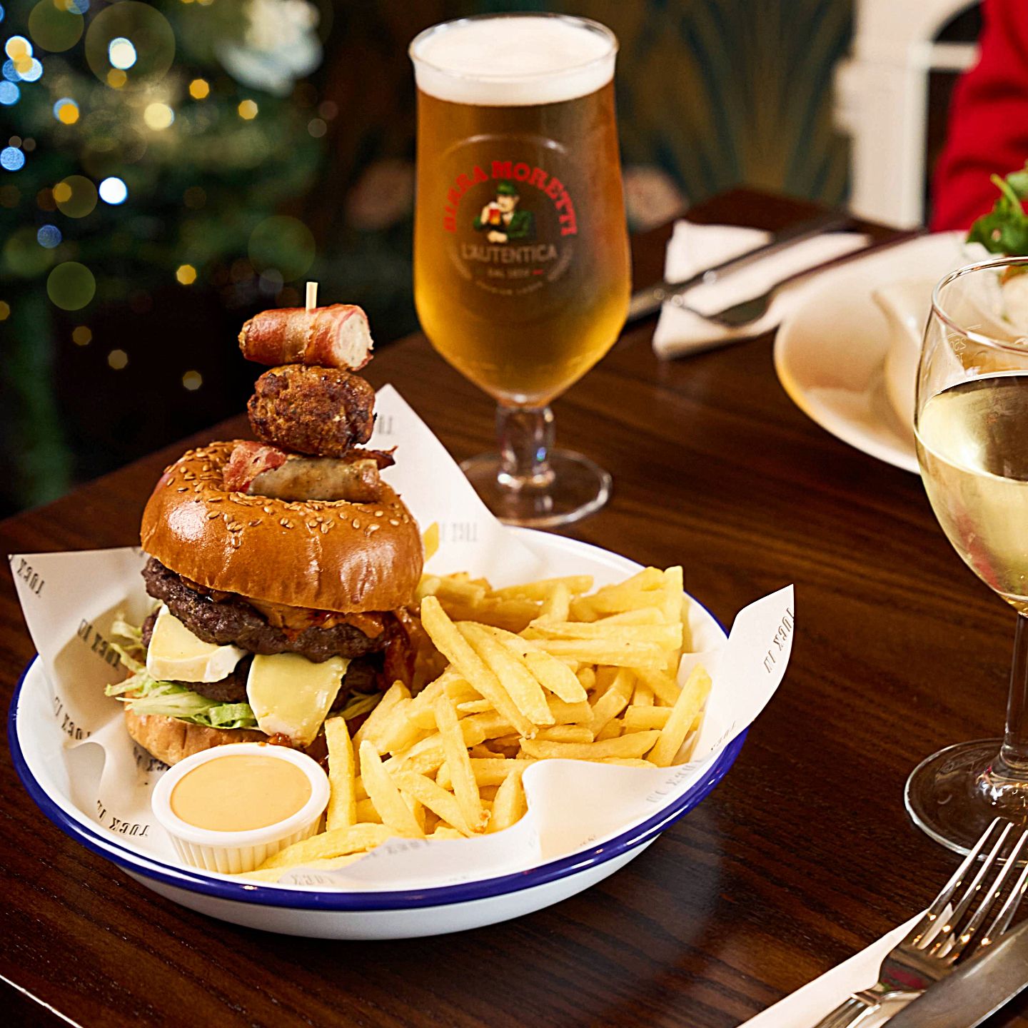 Festive Lunch & Dinner at The Crown in Powick