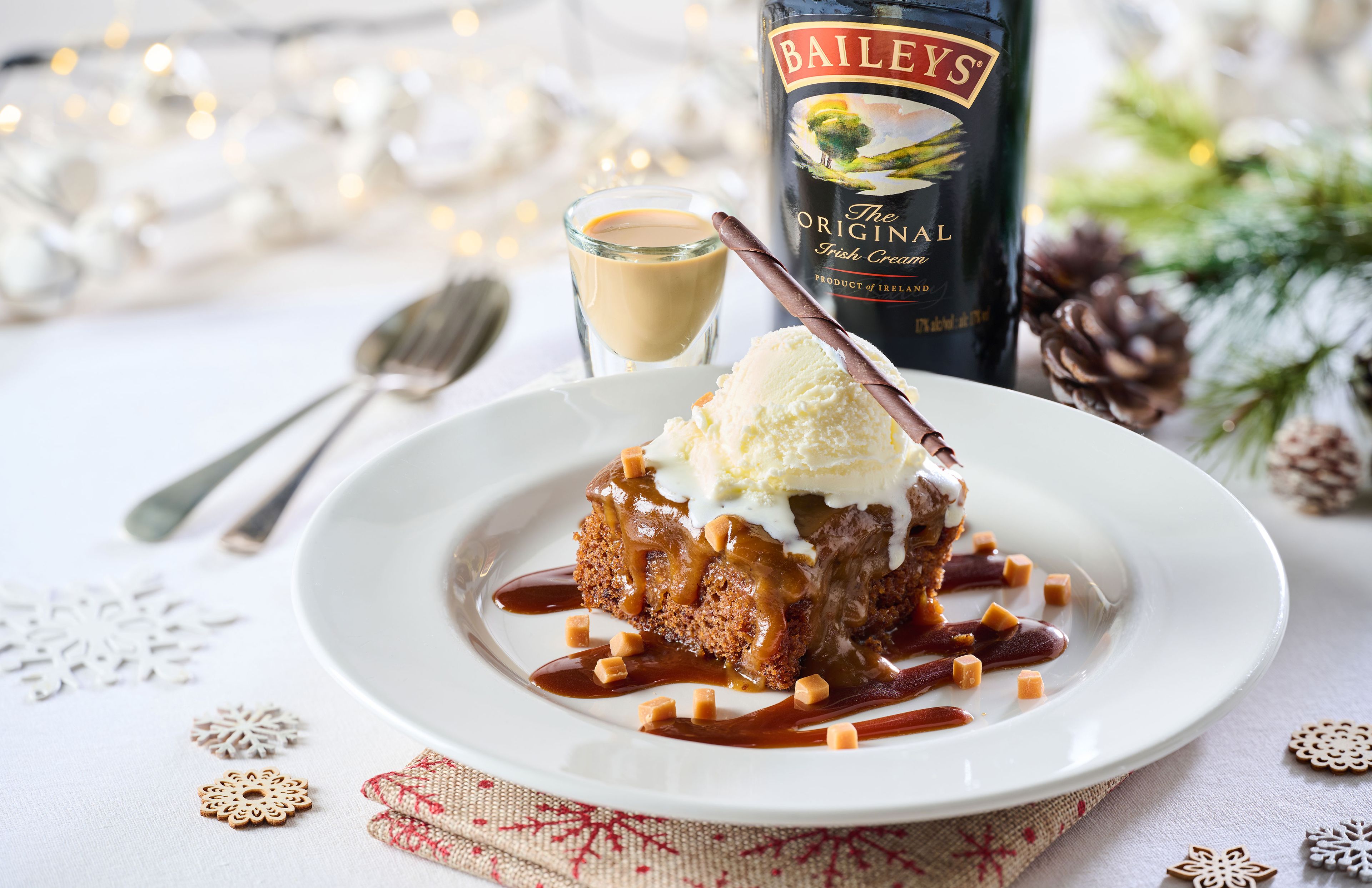 Festive Lunch & Dinner at The Crown in Powick